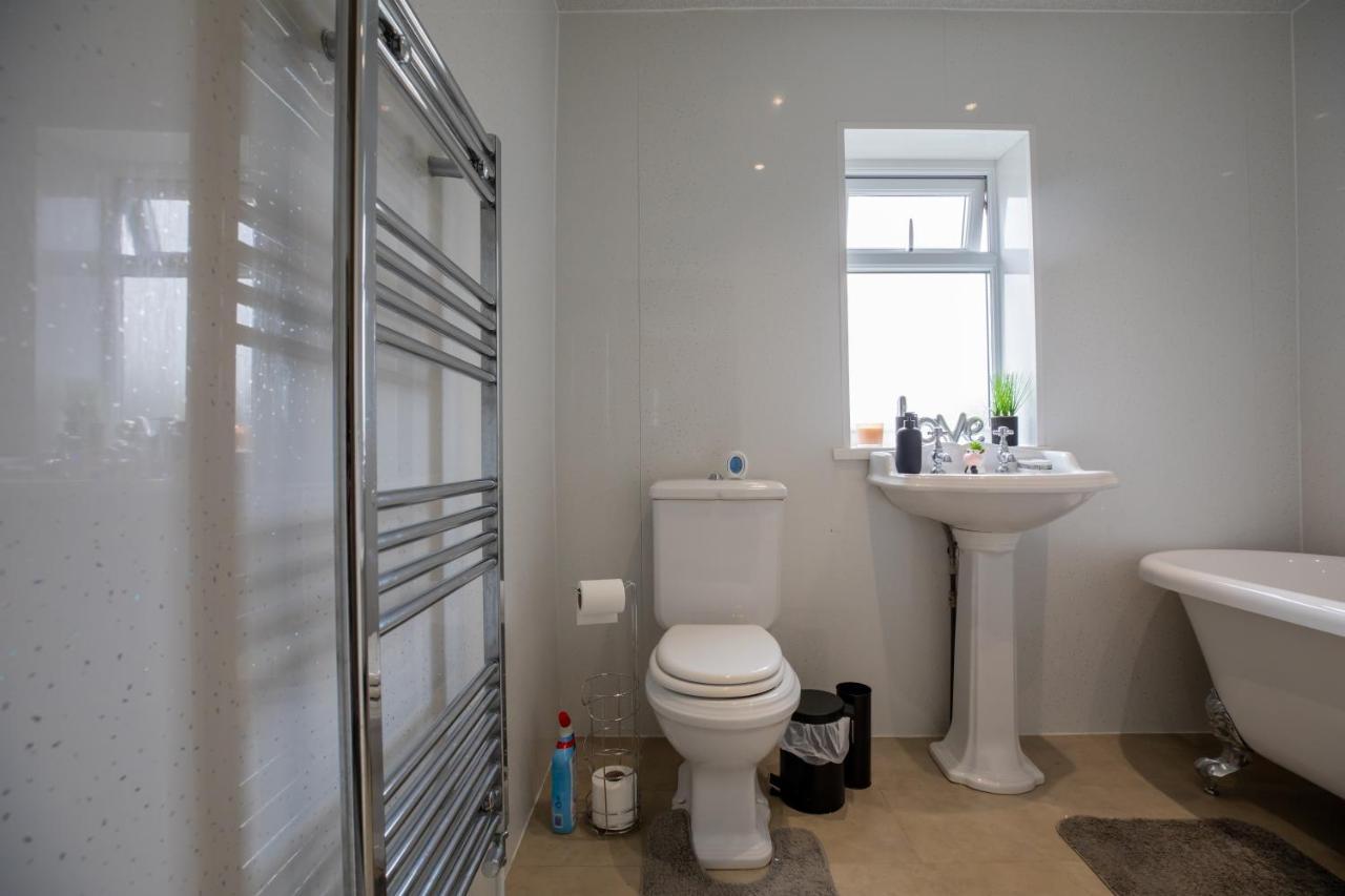 Og Stays Ii- 3Bedroom House Near Nissan & Stadium, Free Parking Sunderland  Zewnętrze zdjęcie